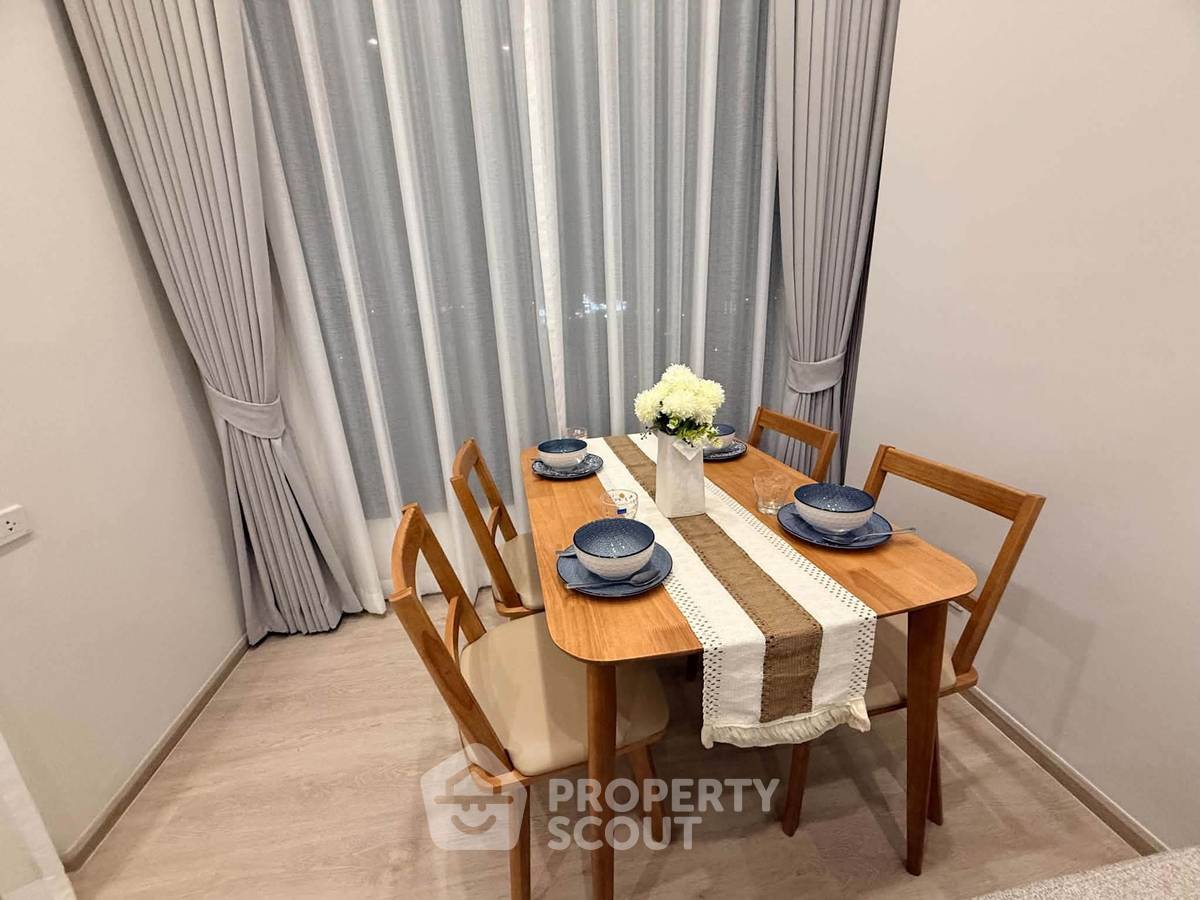 รูป ใกล้ BTS สายลวด เพียง 100 ม. | 1-BR Origin Plug & Play E22 Station (ID 3343282) - รูปที่ 3/8