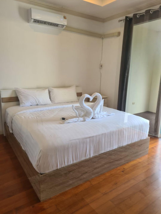 รูป Large 74 m² 1-bed sea-view apartments, Karon — pool — from ฿33,800/mo · 12-month - รูปที่ 5/11