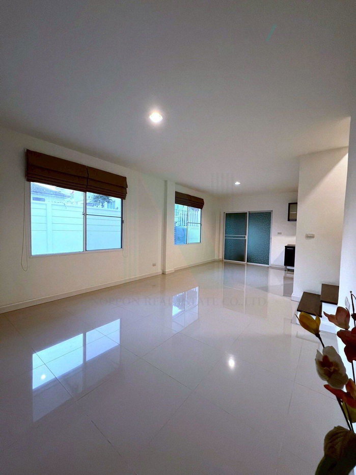 รูป ขายทาวน์โฮม โครงการ ทาวน์ อเวนิว พระราม 9 3 ชั้น 2 ห้องนอน 3 ห้องน้ำ - รูปที่ 3/8