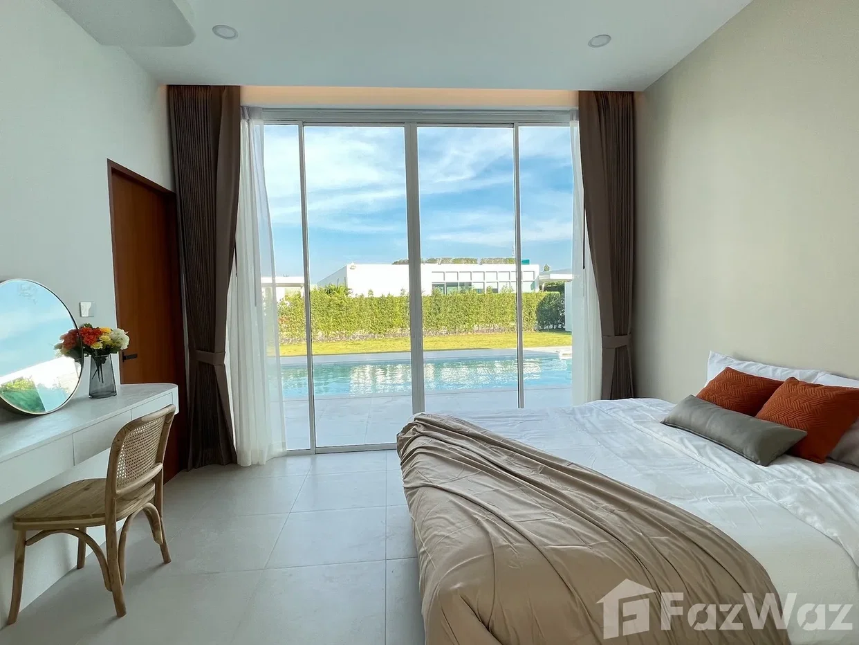 picture Luxury 4-Bedroom Private Pool Villa in Hua Hin Pet-Friendly 6813657 - 13/18