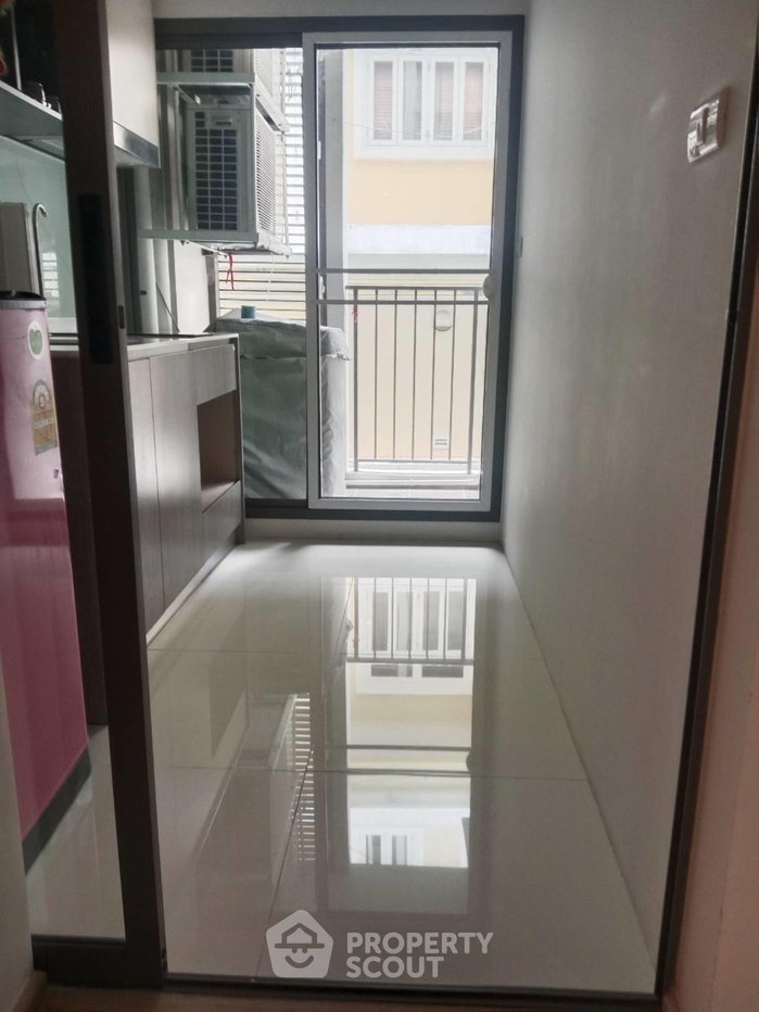 picture 1-BR Condo At D’Memoria Phaholyothin 8 Near BTS Ari (ID 2353002) - 6/9