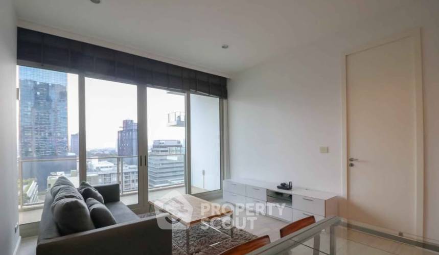 picture Spacious 1-BR 70 Sqm At 185 Rajadamri Near BTS Ratchadamri (ID 3340828) - 5/9