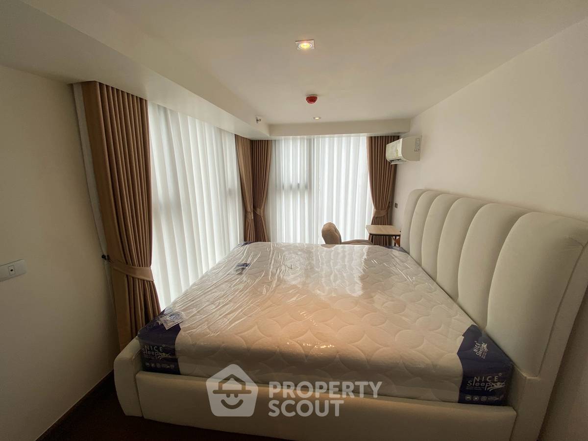 รูป คอนโด 3-ห้องนอน ที่ อัลติจูด ซิมโฟนี เจริญกรุง ใกล้ BTS สะพานตากสิน (ID 3343905) - รูปที่ 2/3