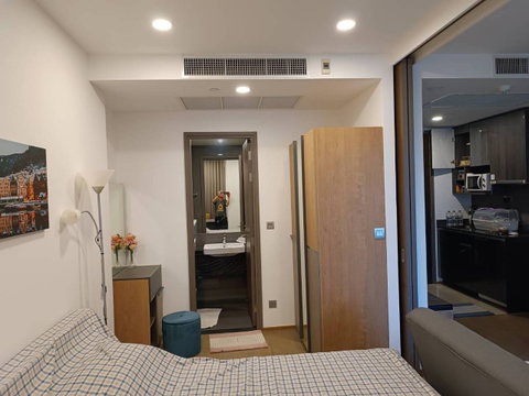 Ashton Chula - Silom【𝐒𝐄𝐋𝐋】 ติดต่อไลน์ไอดี: @hacondo
