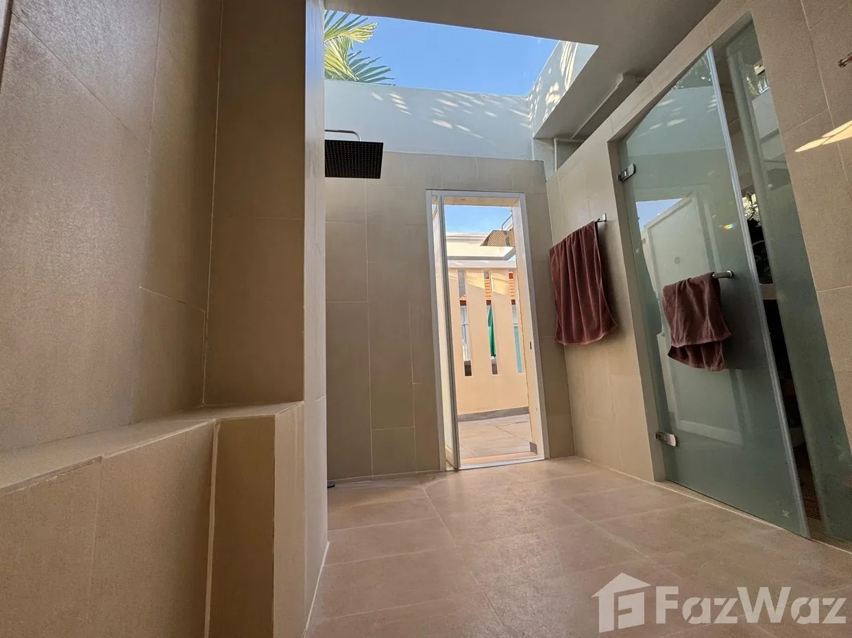 picture 3 Bedroom Villa for sale in Choeng Thale, Phuket 6811832 - 14/36