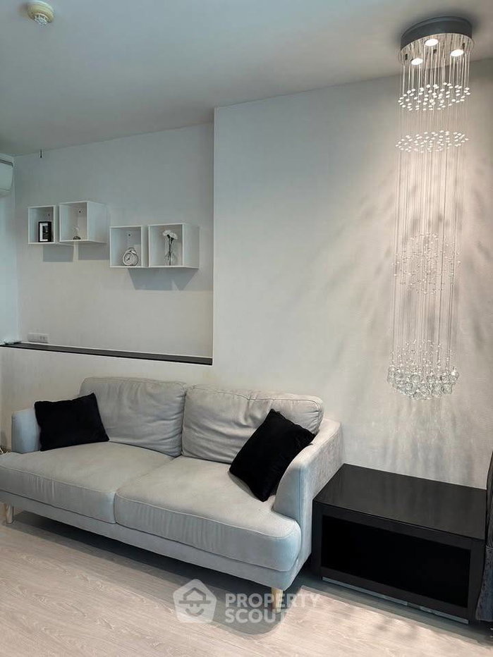 picture 1-BR Condo at Rhythm Sukhumvit 44/1 near BTS Phra Khanong (ID 3343223) - 2/12