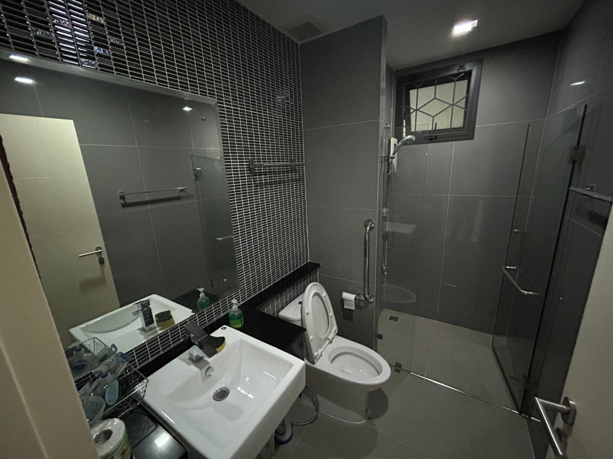 รูป บ้านเดี่ยว เพอร์เฟค มาสเตอร์พีซ เซนจูรี่ รัตนาธิเบศร์ หลังมุม - เนื้อที่ 129.40 ตร.วา พื้นที่ใช้สอย 288 ตร.ม. - ห้องนอน 5 ห้อง  - รูปที่ 14/39