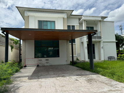 บ้านเดี่ยว เพอร์เฟค มาสเตอร์พีซ เซนจูรี่ รัตนาธิเบศร์ หลังมุม - เนื้อที่ 129.40 ตร.วา พื้นที่ใช้สอย 288 ตร.ม. - ห้องนอน 5 ห้อง 