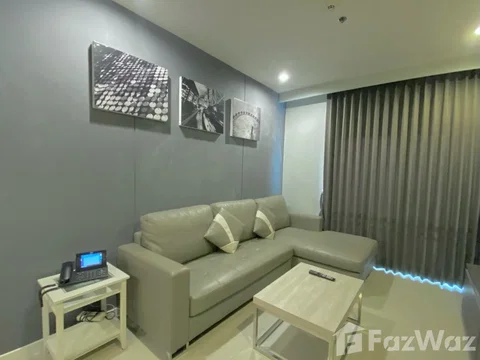 Circle Condominium 6812197