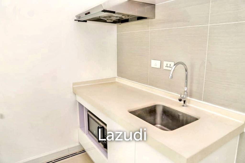 picture 1 Bed 1 Bath 40 SQ.M T.C. Green Condominium - 6/15