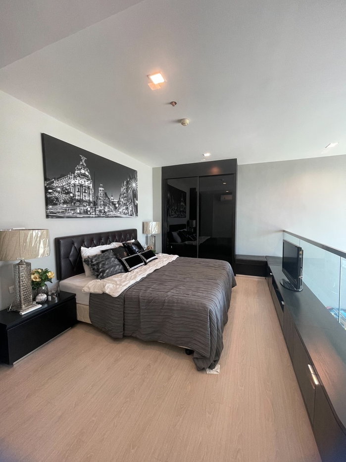 picture For rent Condo Rhythm Sukhumvit 44/1 Fully Furnished  (S15-15840) - 1/7