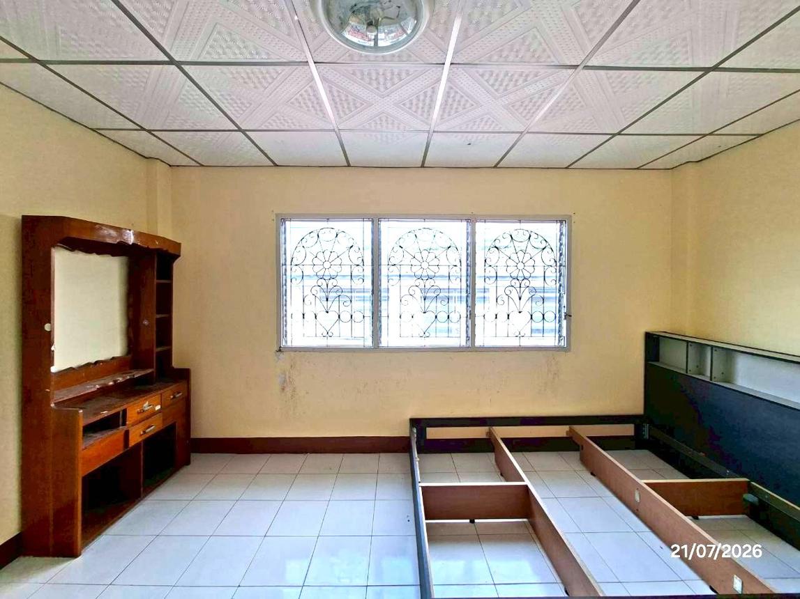 picture TOWN HOUSE 16.7 Sq.w. Thanyaburi Pathumthani for 970,000 - 24/33