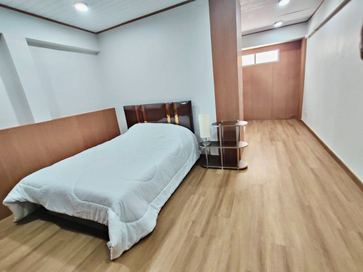 รูป ขายบ้านเดี่ยวรีโนเวทใหม่สไตล์โมเดิร์นลักชัวรี่ หมู่บ้านเปรมฤทัย 1 (Premruethai 1) ซอยรามอินทรา 46/1 ใกล้รถไฟฟ้าสายสีชมพูสถานีคู้บอน - รูปที่ 44/50