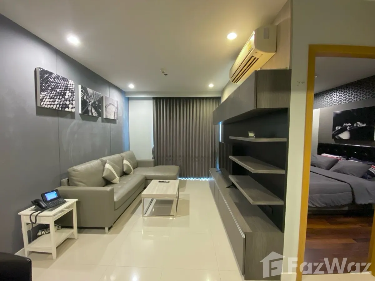 picture Circle Condominium 6812197 - 2/12