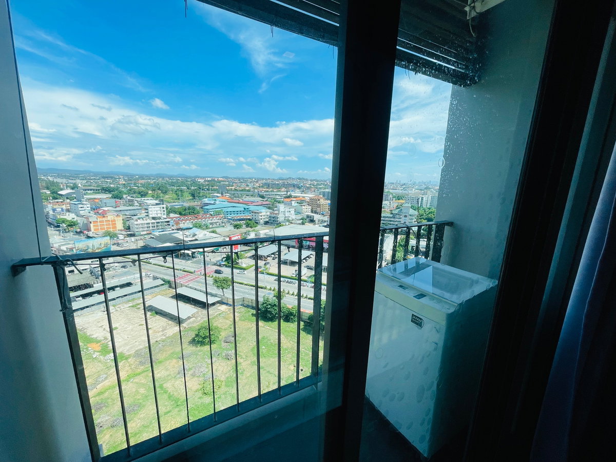 picture Pattaya posh condo for yearly rent - 6/13