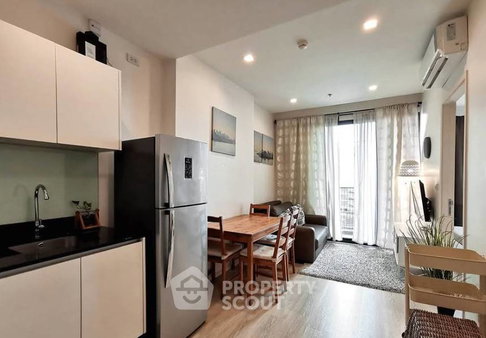 1-BR Condo at Quinn Condo Ratchada 17 near MRT Sutthisan (ID 3342380)