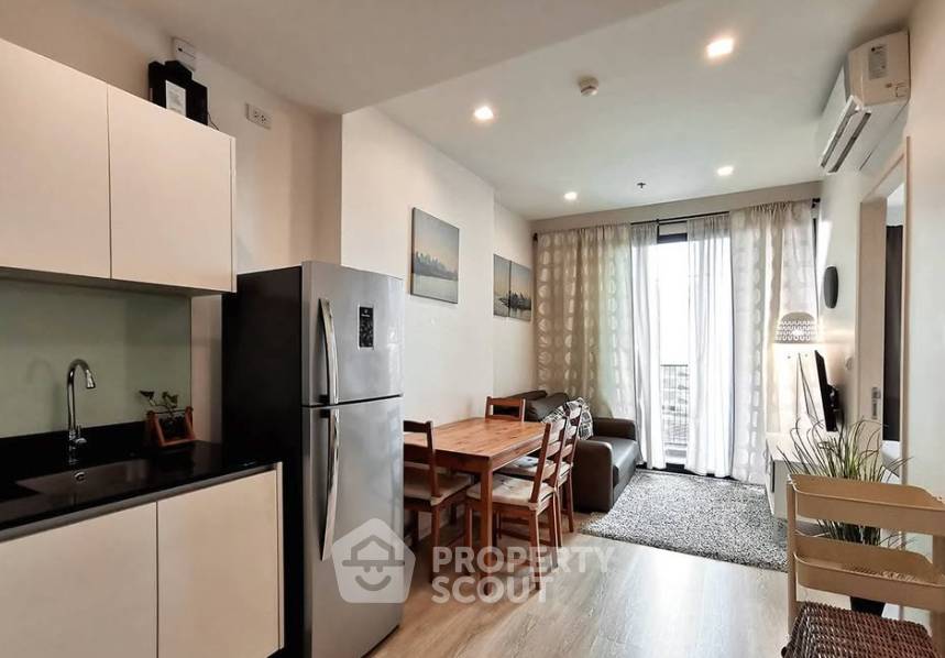 picture 1-BR Condo at Quinn Condo Ratchada 17 near MRT Sutthisan (ID 3342380) - 1/8