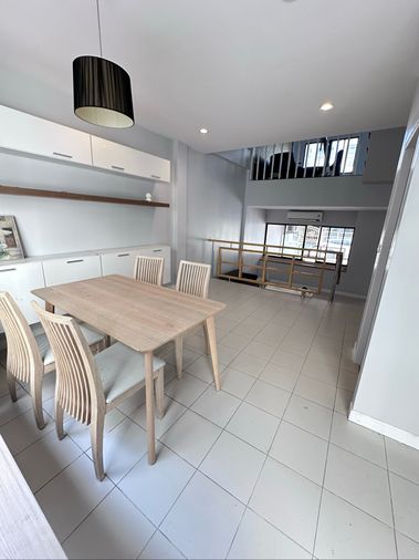 3-bed townhouse for rent, 160 sqm, 22 sq wah, Baan Klang Muang Ratchada-Mengjai 1