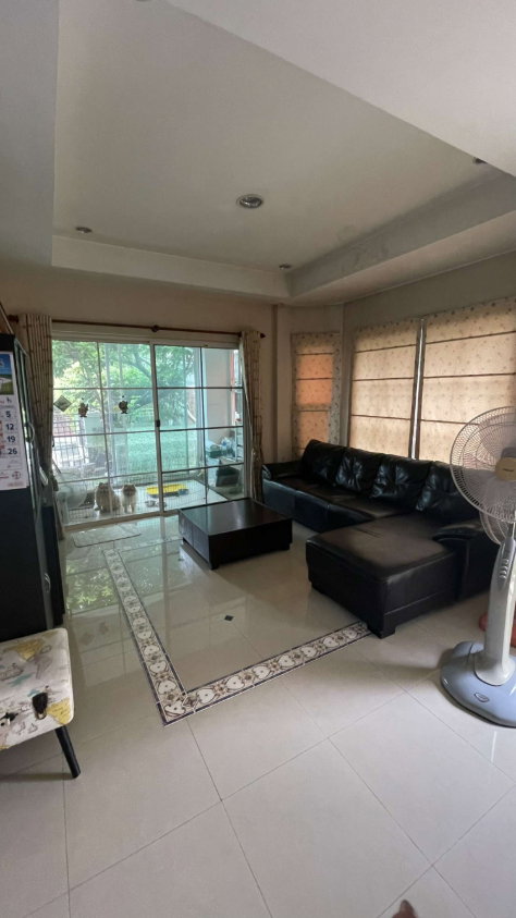 รูป โปรเด็ด! ขายบ้านเดี่ยวหลังริม มัณฑนา อ่อนนุช - วงแหวน 1 (สุขาภิบาล 2) บ้านสวย สภาพดี บรรยากาศเงียบสงบ เป็นส่วนตัว บนทำเลศักยภาพเชื่อมต่อเข้าเมืองง่าย - รูปที่ 8/10