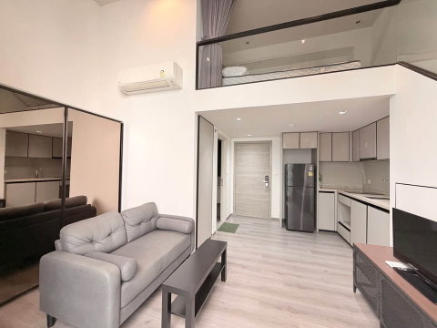 For Rent Condo THE RESERVE PHAHOL-PRADIPAT Building 1, Floor 21,Duplex, Room size 39 sqm