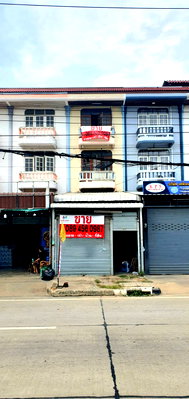 อาคารพาณิชย์ สุพรรณบุรี : ขายอาคารพาณิชย์ 3ชั้นครึ่ง 21.5 ตรว. ติดถนนใหญ่คอนกรีต4เลน ข้างตลาดเมืองเหน่อ ใกล้โรบินสันสุพรรณ ลดราคาพิเศษ 1.5ล้าน