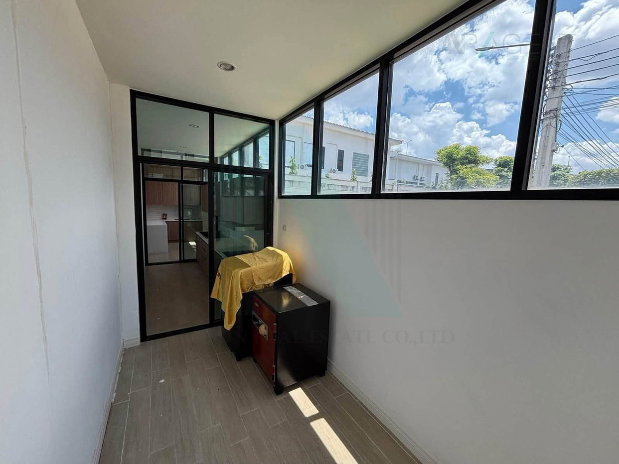 รูป 📌 ขายทาวน์เฮาส์ โครงการ บ้านกลางเมือง ปิ่นเกล้า-จรัญ 3 ชั้น 3 ห้องนอน 3 ห้องน้ำ - รูปที่ 5/8