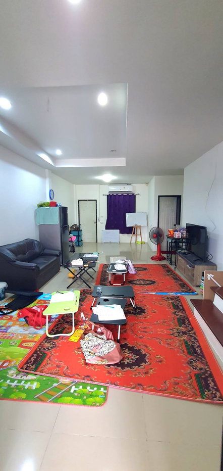 รูป ขายทาวน์เฮาส์ 2ชั้น กลางเมืองสุพรรณ ข้างวัดป่าเลไลยก์ ติดถนนใหญ่มาลัยแมน ลดราคาพิเศษ 1.49ล้าน - รูปที่ 5/16