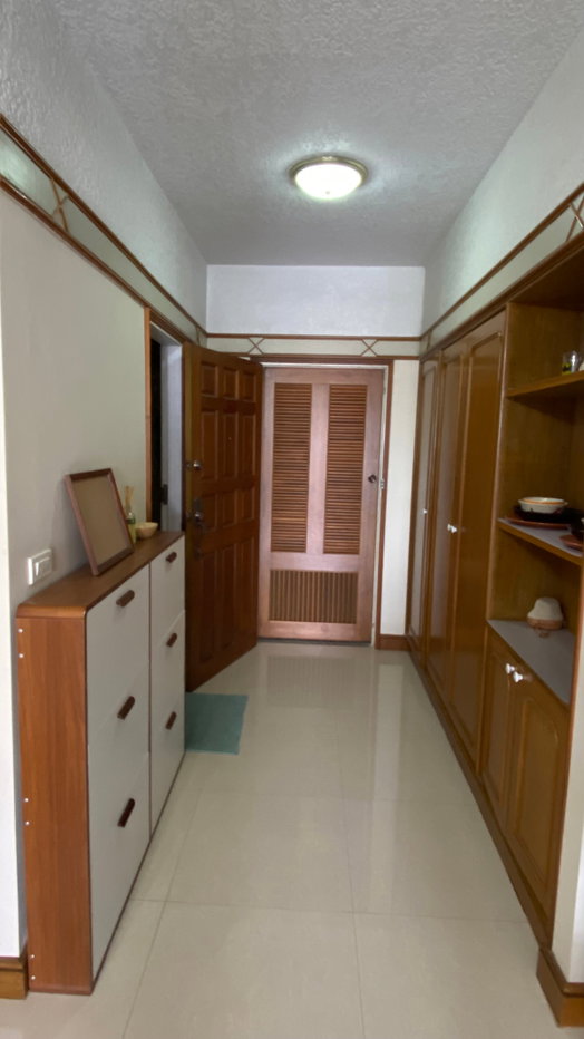 picture Markland Condo – 45 sqm High-Floor Condo Near Pattaya Beach - 8/20