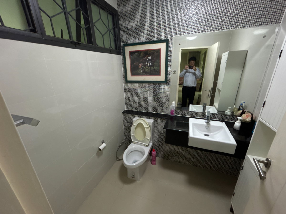 รูป บ้านเดี่ยว เพอร์เฟค มาสเตอร์พีซ เซนจูรี่ รัตนาธิเบศร์ หลังมุม - เนื้อที่ 129.40 ตร.วา พื้นที่ใช้สอย 288 ตร.ม. - ห้องนอน 5 ห้อง  - รูปที่ 5/39
