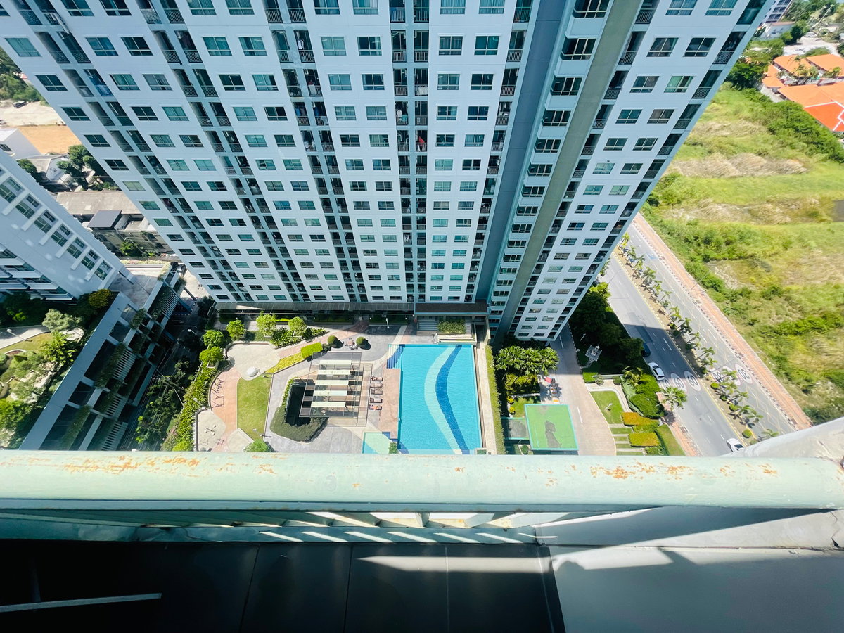 picture Lumpini seaview Jomtien condo for yearly rent - 11/12