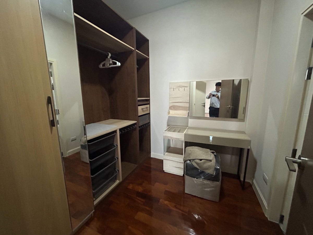 รูป บ้านเดี่ยว เพอร์เฟค มาสเตอร์พีซ เซนจูรี่ รัตนาธิเบศร์ หลังมุม - เนื้อที่ 129.40 ตร.วา พื้นที่ใช้สอย 288 ตร.ม. - ห้องนอน 5 ห้อง  - รูปที่ 21/39
