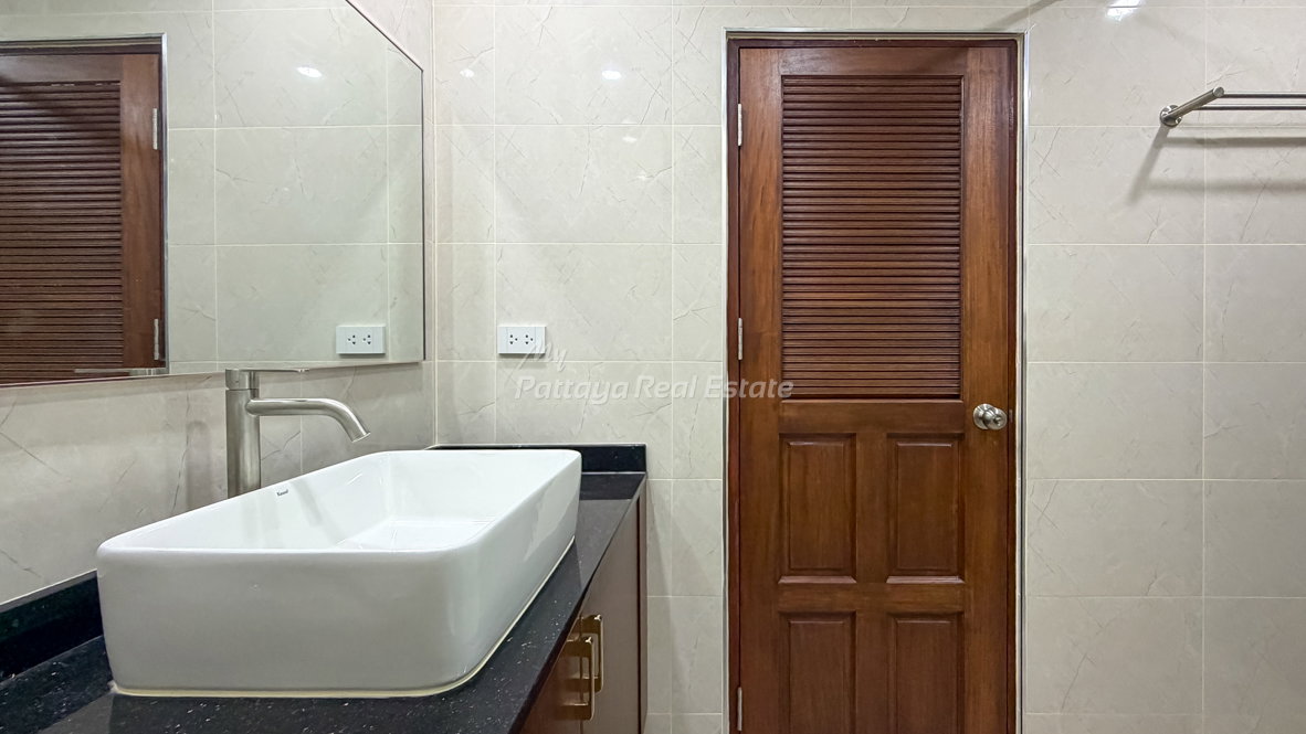 picture 🛏️ 2 Bed - 🛁 2 Bath - 🏙️ City View - 🌏 FOREIGN name - 🏢 View Talay 5 Jomtien Condominium Beach - Ref: VT5C14 - 14/20