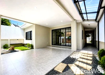 บ้านเดี่ยว เมืองภูเก็ต ภูเก็ต : ขาย บ้านเดี่ยว 3 ห้องนอน ใน รัษฎา, ภูเก็ต 6813834
