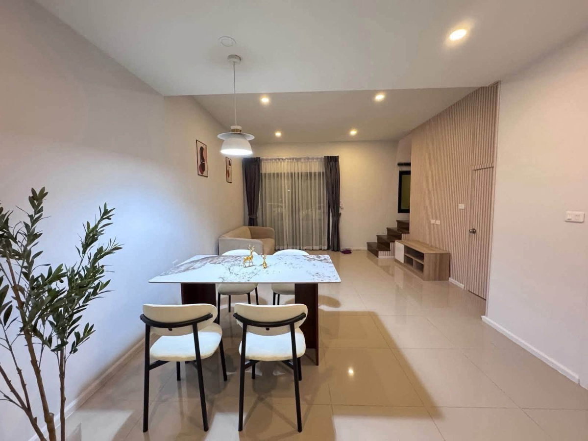 รูป #HHR191 ให้เช่าทาวน์โฮม 3 ชั้น 3 ห้องนอน 📍 ใกล้ Mega Bangna - รูปที่ 6/21
