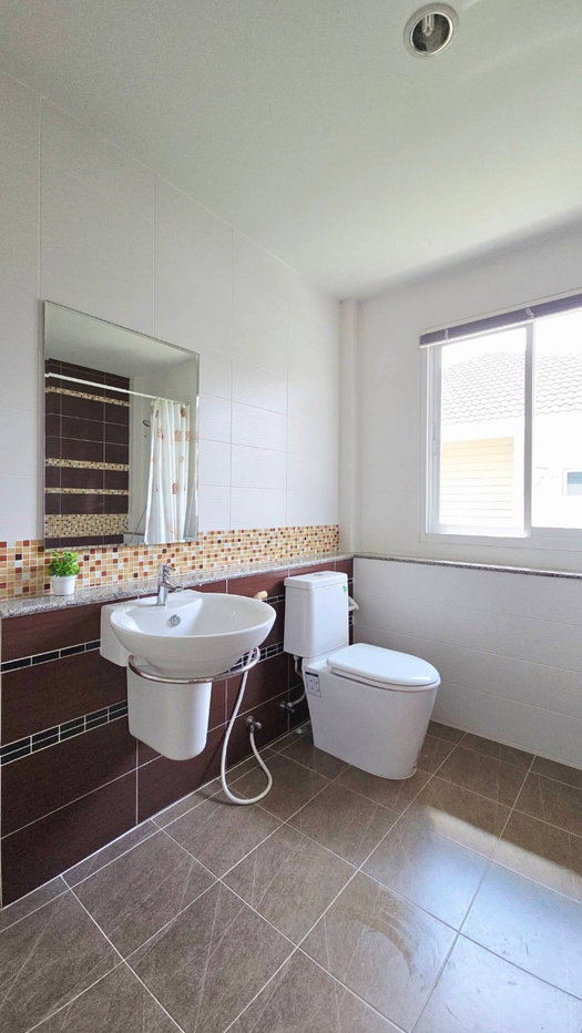 รูป
🏡 ให้เช่าลากูน่าโฮม สันทราย ใกล้การรวมโชคเซ็นทรัลเฟสติวัล - รูปที่ 15/18