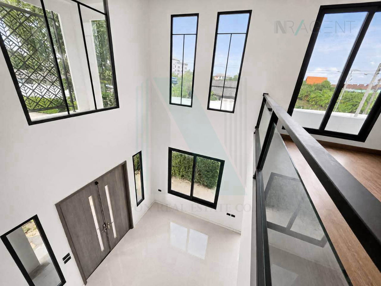 รูป 📌 ขายบ้านเดี่ยว โครงการ แกรนด์ บริทาเนีย บางนา กม.12 2 ชั้น 4 ห้องนอน 5 ห้องน้ำ - รูปที่ 6/8
