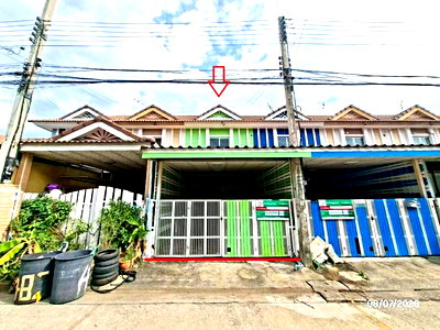 Townhouses for sale Pathumthani : TOWN HOUSE 16 Sq.w. Khlong Luang Pathumthani for 1.3M