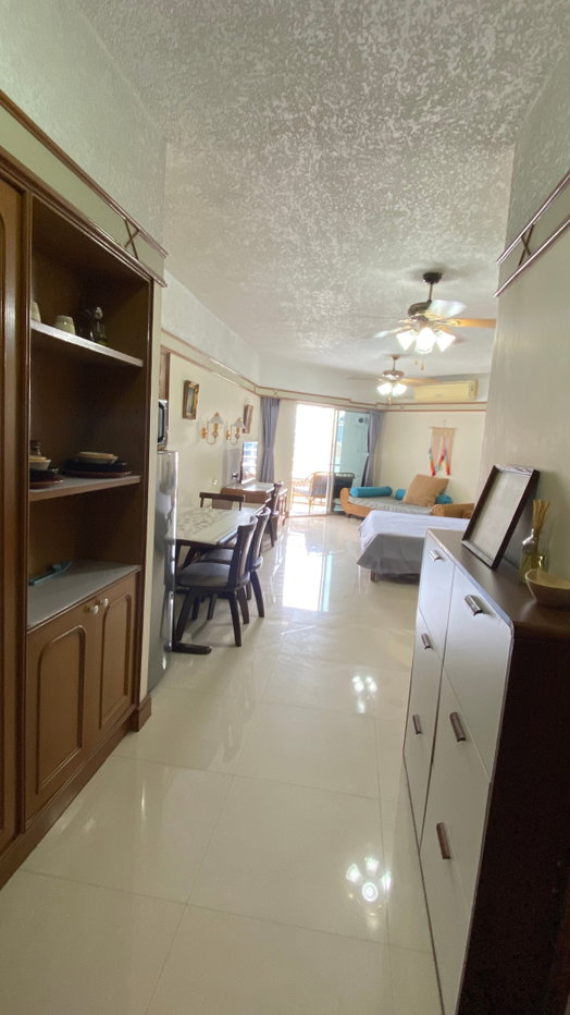 picture Markland Condo – 45 sqm High-Floor Condo Near Pattaya Beach - 10/20