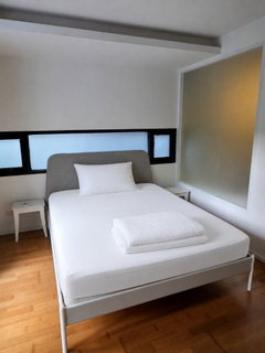 รูปภาพ 			35% Discount Soi NaiLert 1Bed Condo 1Bath at The Nest Ploenchit Corner Unit on the 2nd Floor 41 sq.m., only BTS PhloenChit 320m. Central          