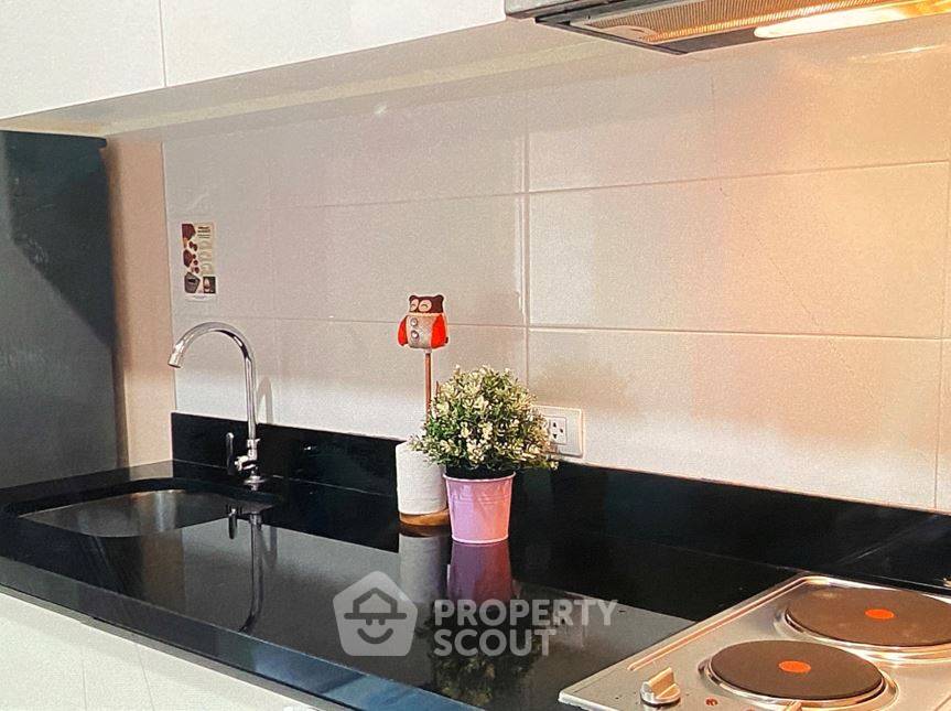 picture 1-BR Condo At The Bloom Sukhumvit 71 Near BTS Phra Khanong (ID 808906) - 2/6
