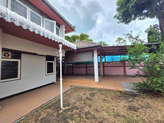 ขายบ้านเดี่ยว 6 ห้องนอน 131 ตร.ว. เขตพระโขนง