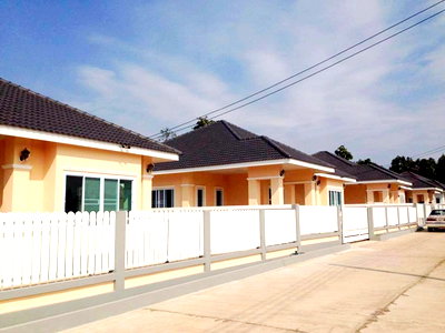 Houses for rent Sripatum University Khon Kaen  : 			No flooding. KhonKaen University NongKhai Campus, Built-in Fully Furnished House for Rent, 3 Bedrooms, 2 Bathrooms, Near Cheng Sawang          