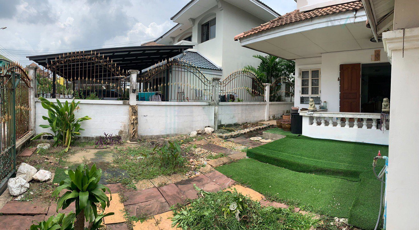 รูป ขายบ้านเดี่ยว โครงการ หมู่บ้านพรรณิการ์ 2 ชั้น 4 ห้องนอน 3 ห้องน้ำ - รูปที่ 4/8