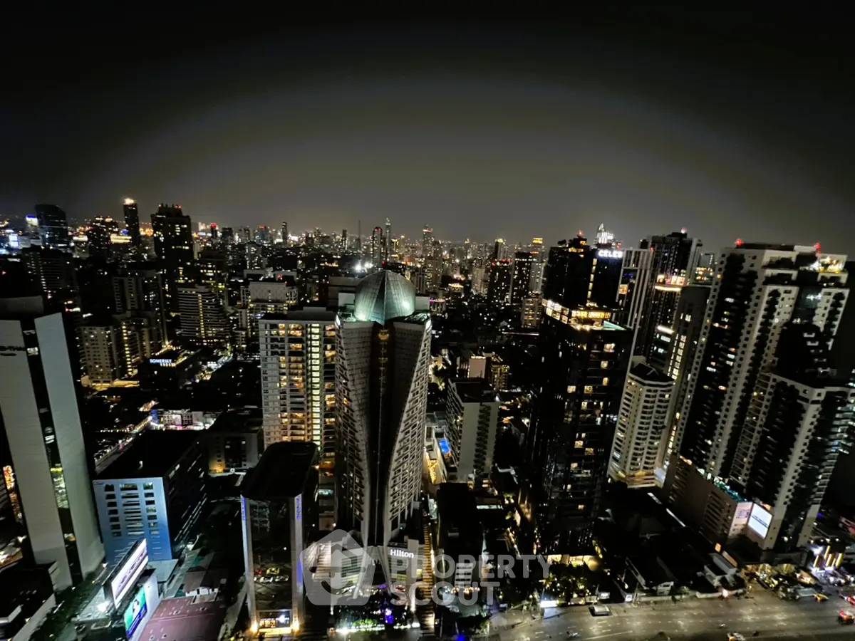 picture 37th-Floor 1-BR At Ashton Asoke, 70m To MRT Sukhumvit (ID 3345548) - 7/16