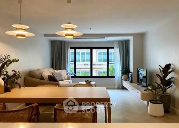รูป คอนโด 1 ห้องนอน ให้เช่า Baan Ploenchit ใกล้ BTS นานา (ID 3345469) - รูปที่ 4/10