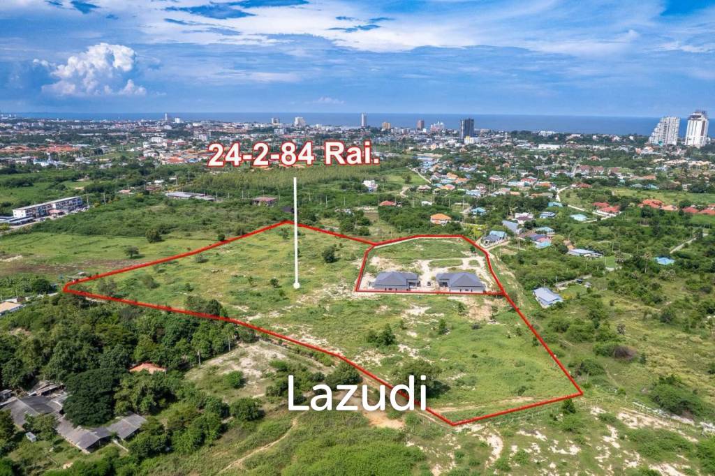 picture LAND FOR SALE NEAR TOWN AND BEACH - 3/9