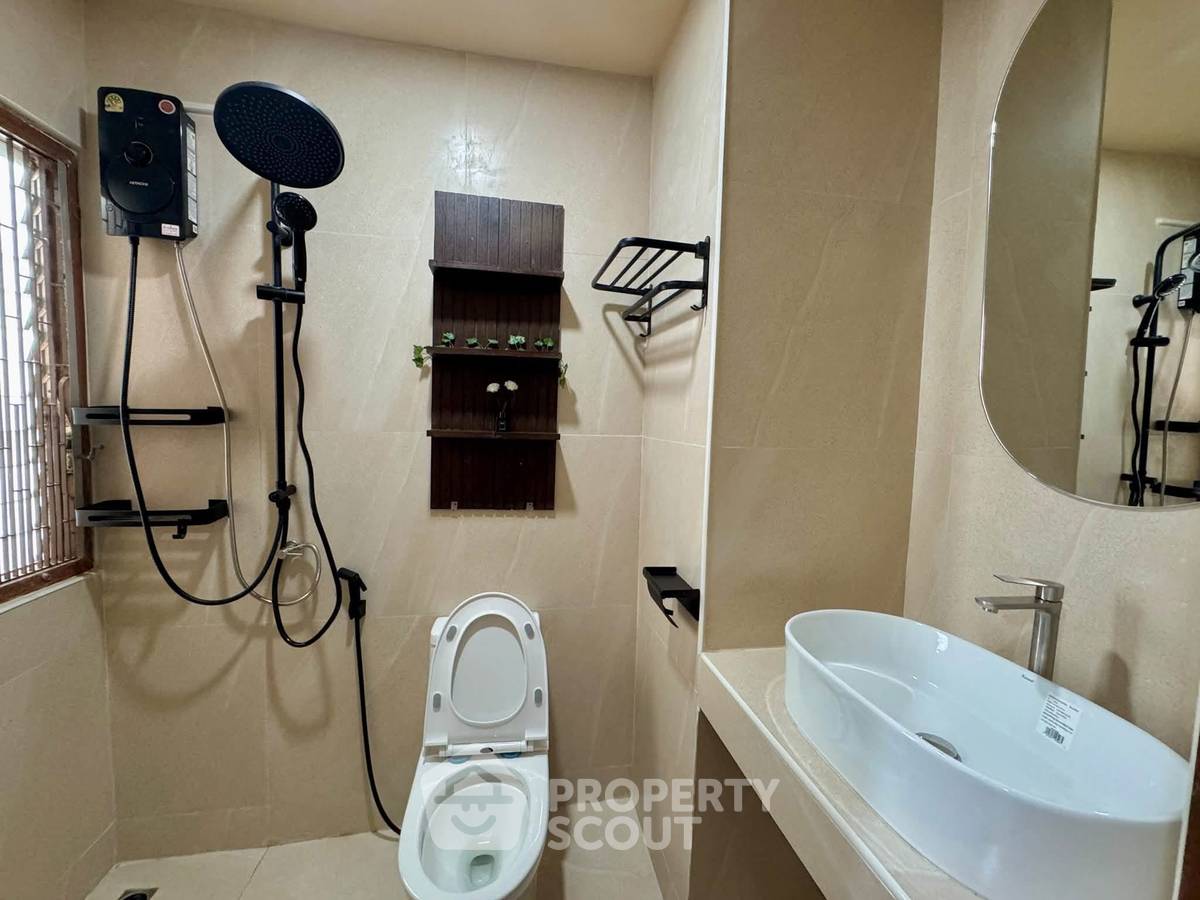 picture 1-BR Condo At Baan Suan Lalana Condominiums, Pattaya (ID 3345533) - 10/15