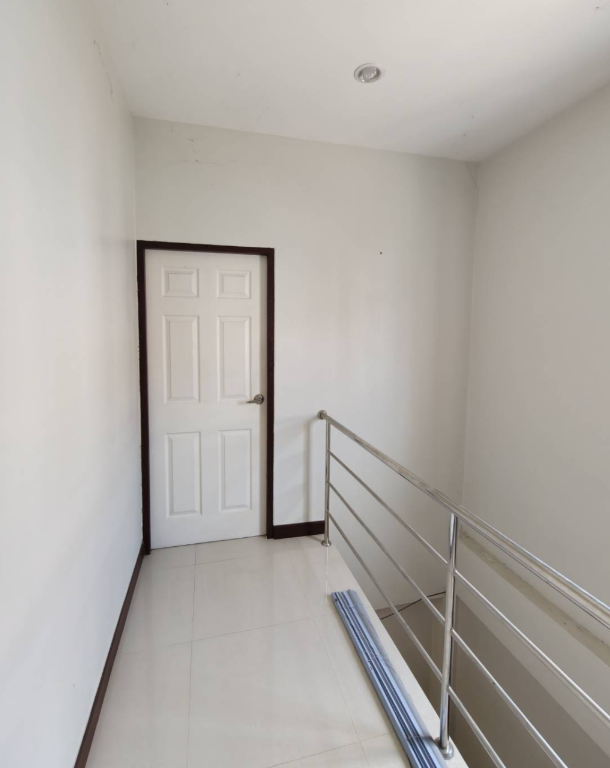 picture TOWN HOUSE 21.1 Sq.w. Bang Lamung Chonburi for 2.5M - 7/15