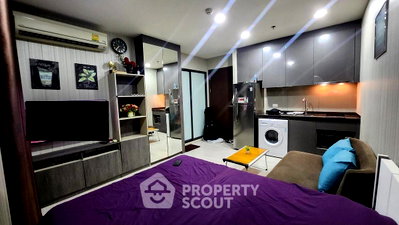 Condos for rent : High-Floor 1-BR At Rhythm Asoke Near MRT Phra Ram 9 (ID 825603)
