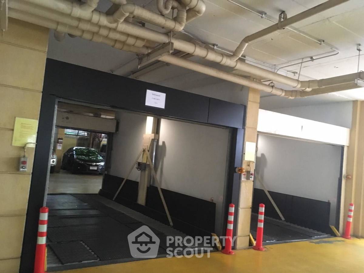 รูป คอนโด 1 ห้องนอน ขายที่ Pipat Place Condominium ใกล้ BTS ช่องนนทรี (ID 3345489) - รูปที่ 14/15